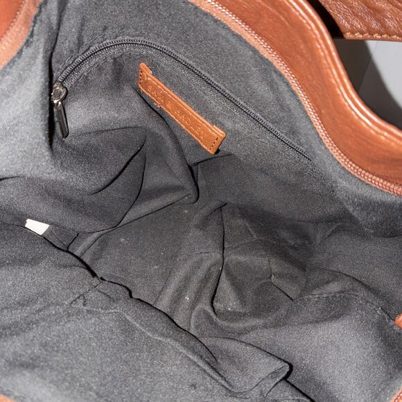 Sam & Hadley Brown Faux Leather Shoulder Bag- Excellent Used Condition - Picture 9 of 10